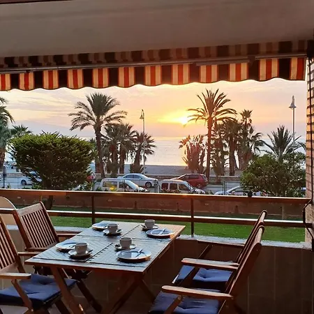 Velilla Sea View Apartment