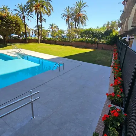 Apartment Velilla Sea View